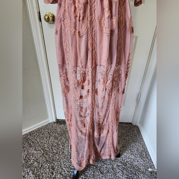 Wishlist Embriodered Mesh Lace V-Neck Mesh Dress in Blush Pink S - Picture 6 of 9